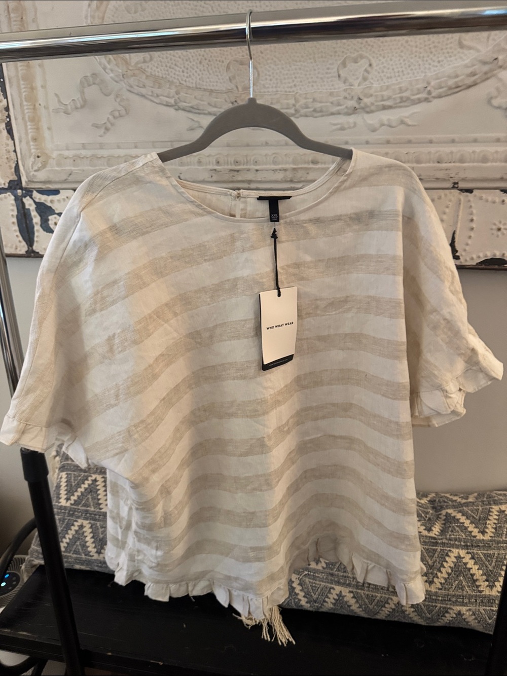 Who What Wear Black Label on Cream Top